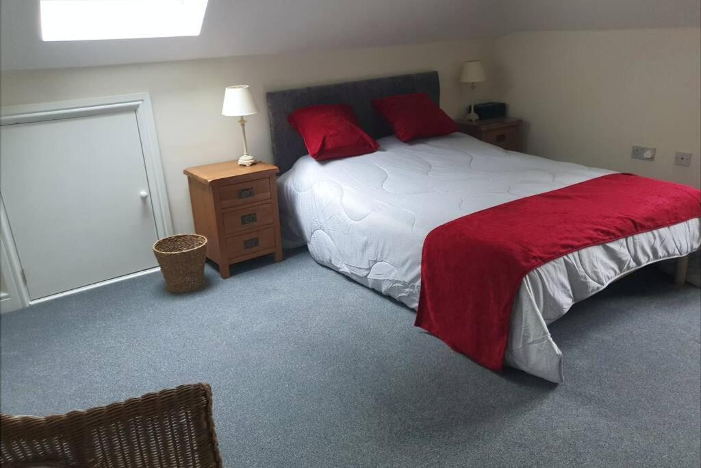Ashwood Holiday Cottage. แอชฟอร์ด ภายนอก รูปภาพ
