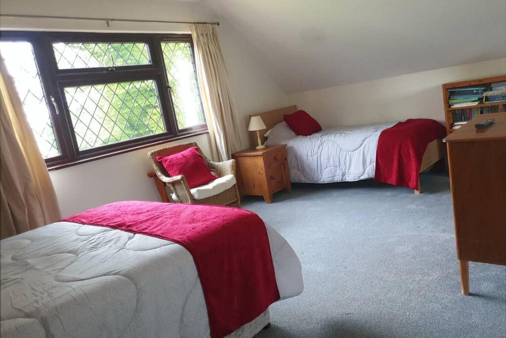 Ashwood Holiday Cottage. แอชฟอร์ด ภายนอก รูปภาพ