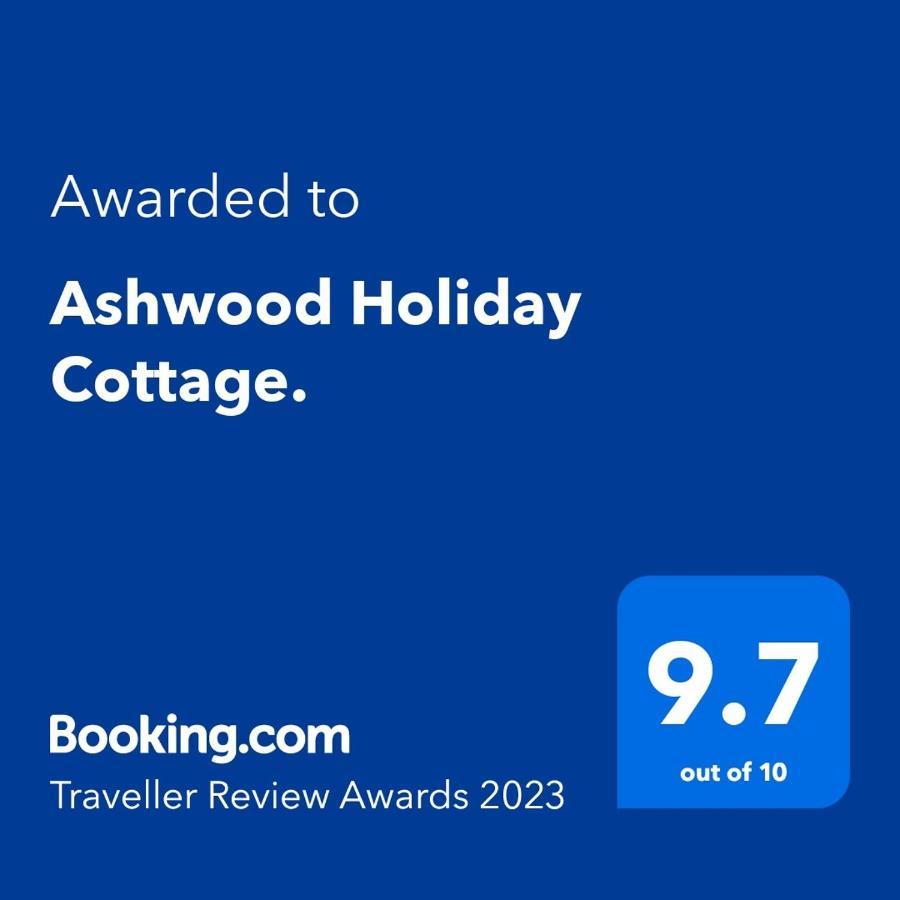 Ashwood Holiday Cottage. แอชฟอร์ด ภายนอก รูปภาพ